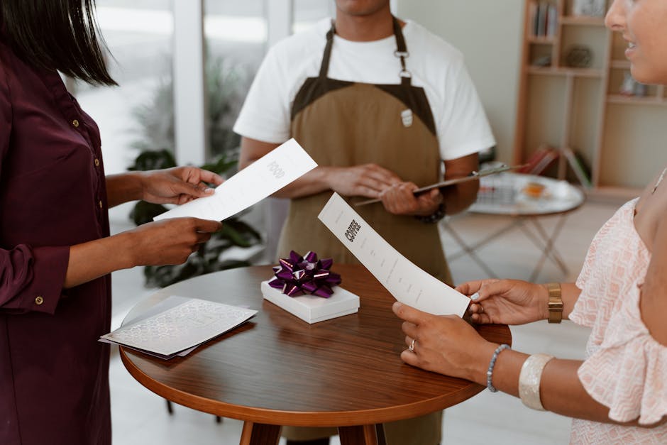Restaurant gift card and loyalty rewards program